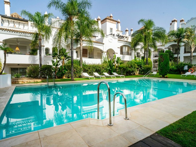 Apartment for Sale in Costa del Sol Sierra Blanca, Malaga 6