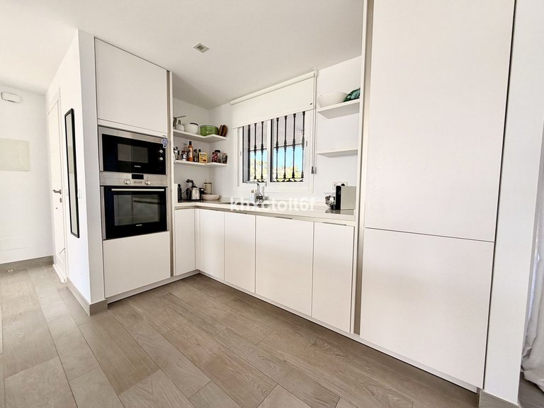 Apartment for Sale in Marbella, Malaga 11