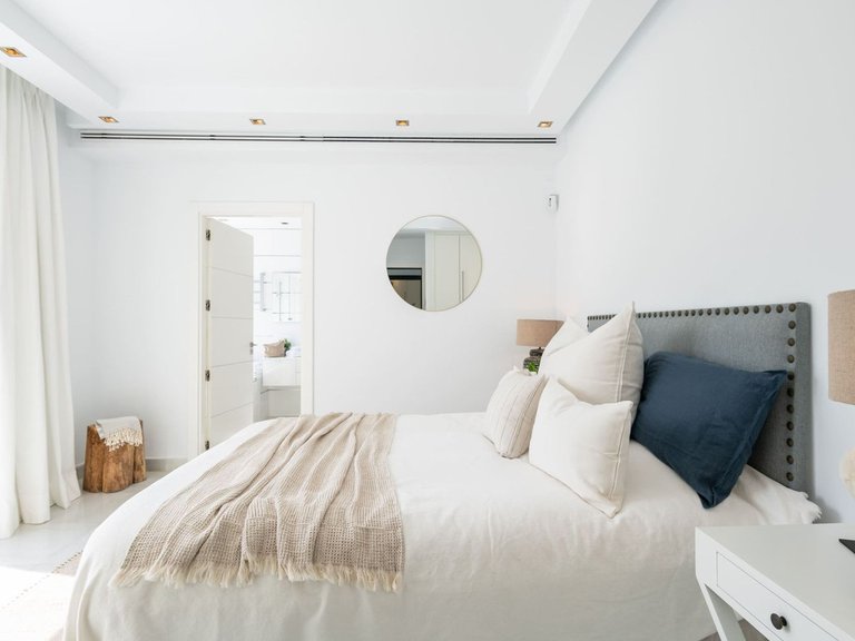 Villa for Sale in Nueva Andalucía, Malaga 17