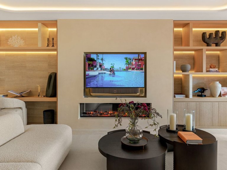 Apartment for Sale in New Golden Mile, Malaga 17