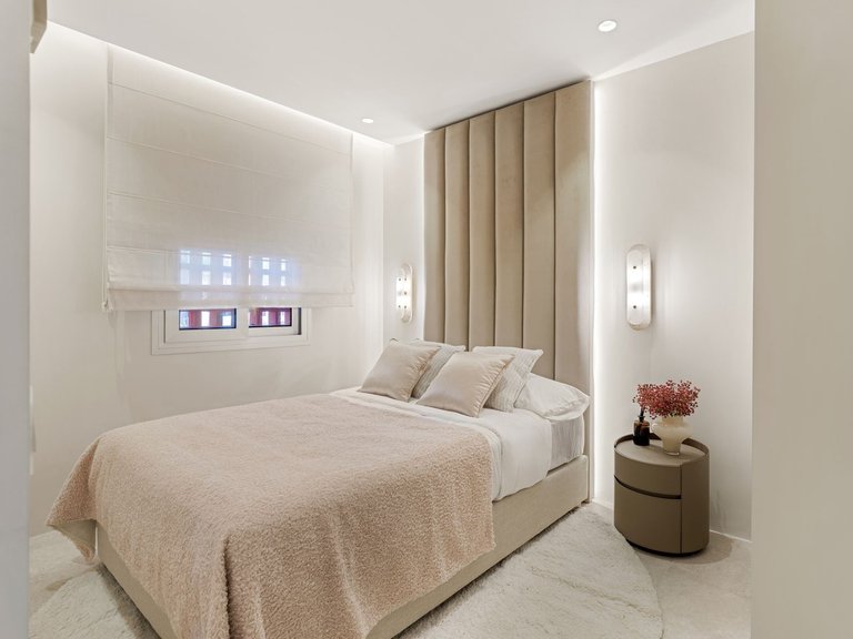Apartment for Sale in New Golden Mile, Malaga 20