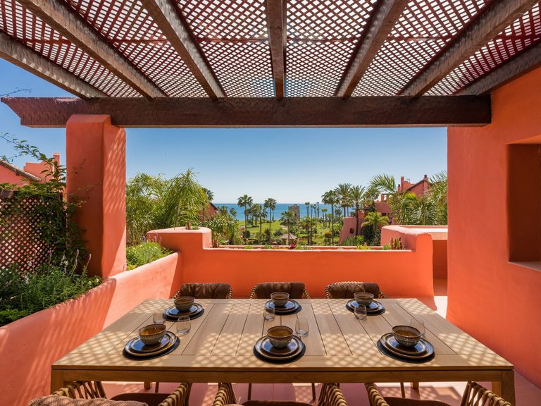 Apartment for Sale in New Golden Mile, Malaga 24