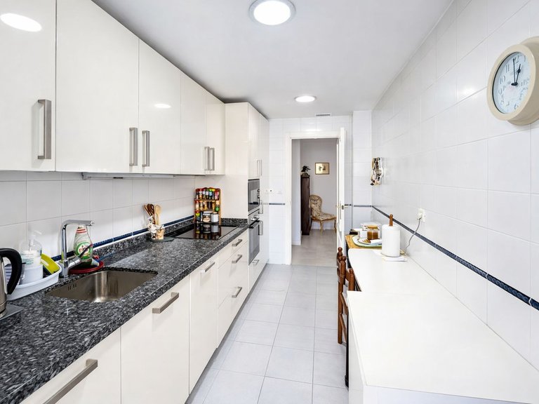 Apartment for Sale in Marbella, Malaga 17