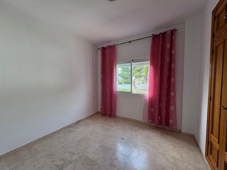 Villa for Sale in San Pedro De Alcántara, Malaga 18