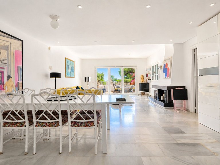 Apartment for Sale in Puerto De Cabopino, Malaga 4