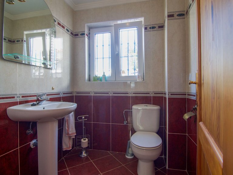 Villa for Sale in Fuengirola, Malaga 15