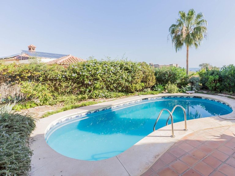 Villa for Sale in Fuengirola, Malaga 5
