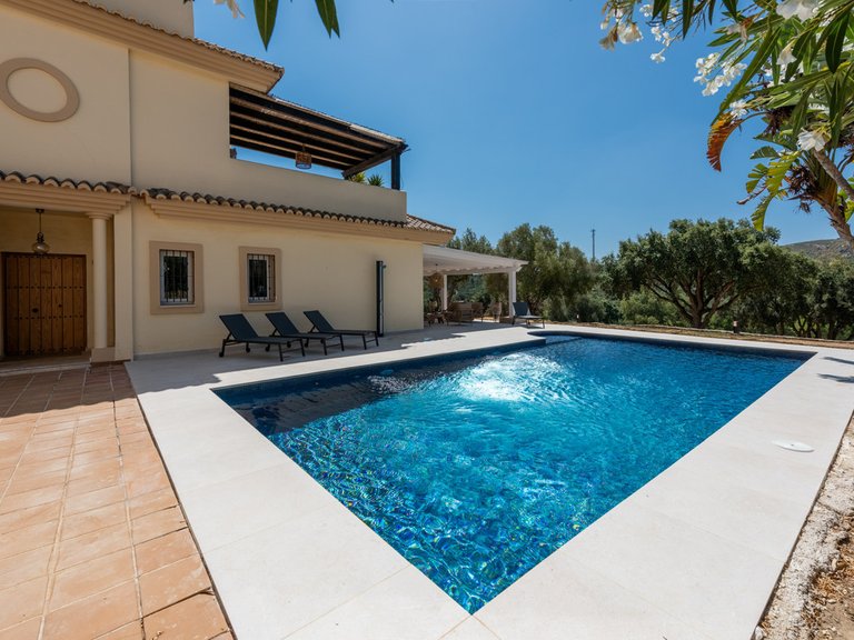 Apartment for Sale in San Roque, Cadiz 14