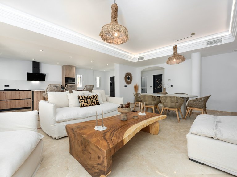 Apartment for Sale in San Roque, Cadiz 2