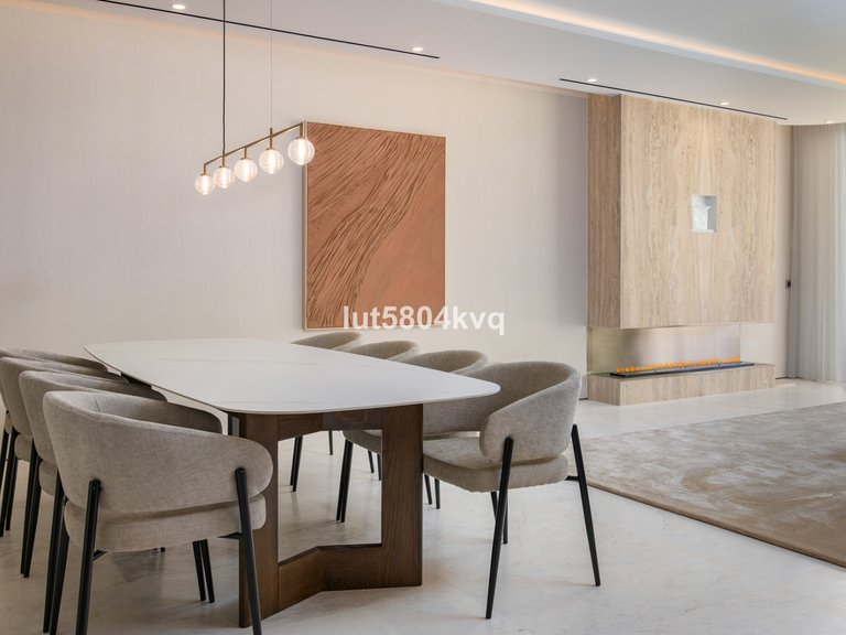 Apartment for Sale in The Golden Mile, Malaga 8