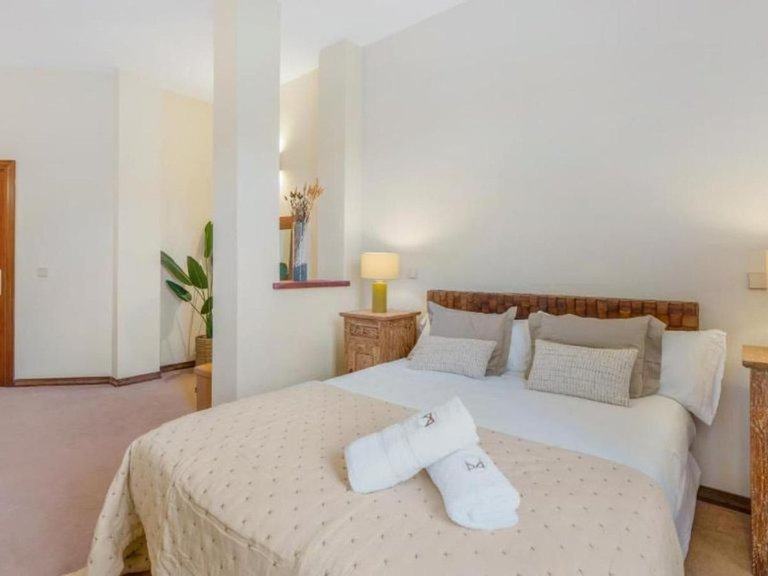 Villa for Sale in La Zagaleta, Malaga 24