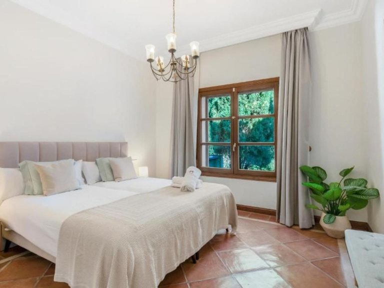 Villa for Sale in La Zagaleta, Malaga 27