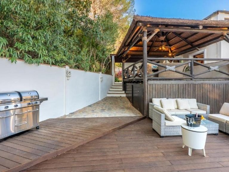 Villa for Sale in La Zagaleta, Malaga 30