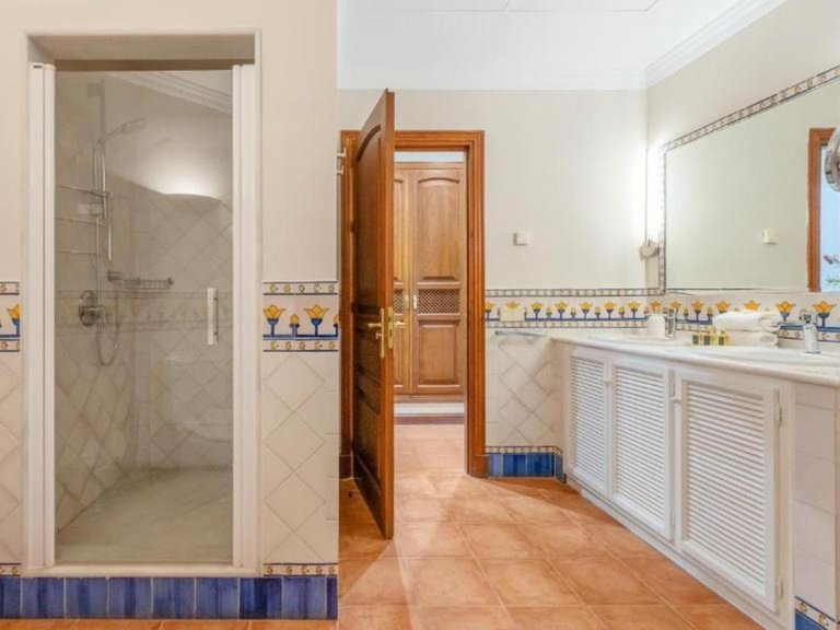 Villa for Sale in La Zagaleta, Malaga 34