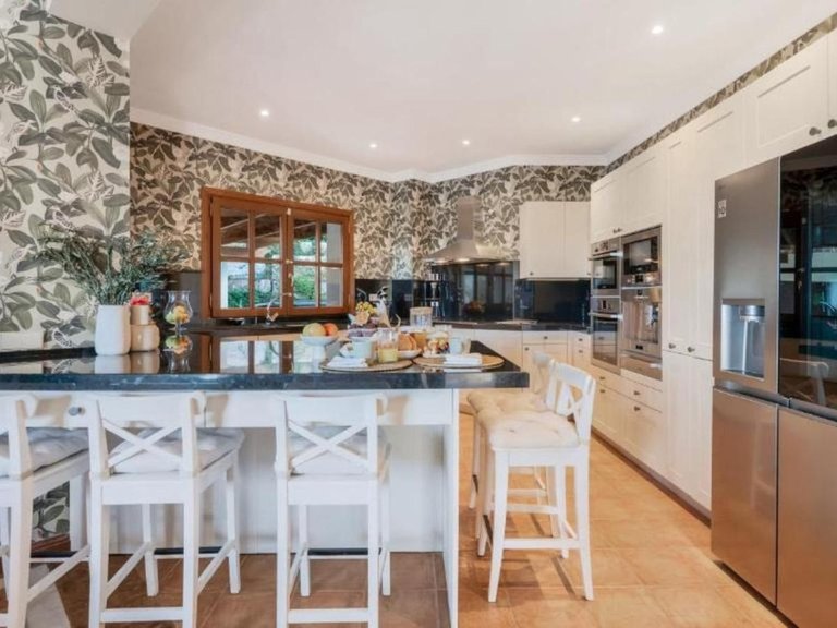 Villa for Sale in La Zagaleta, Malaga 35