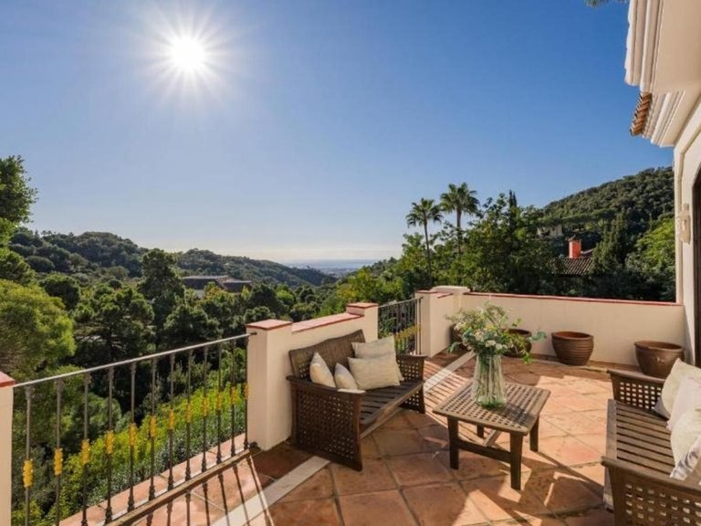 Villa for Sale in La Zagaleta, Malaga 4