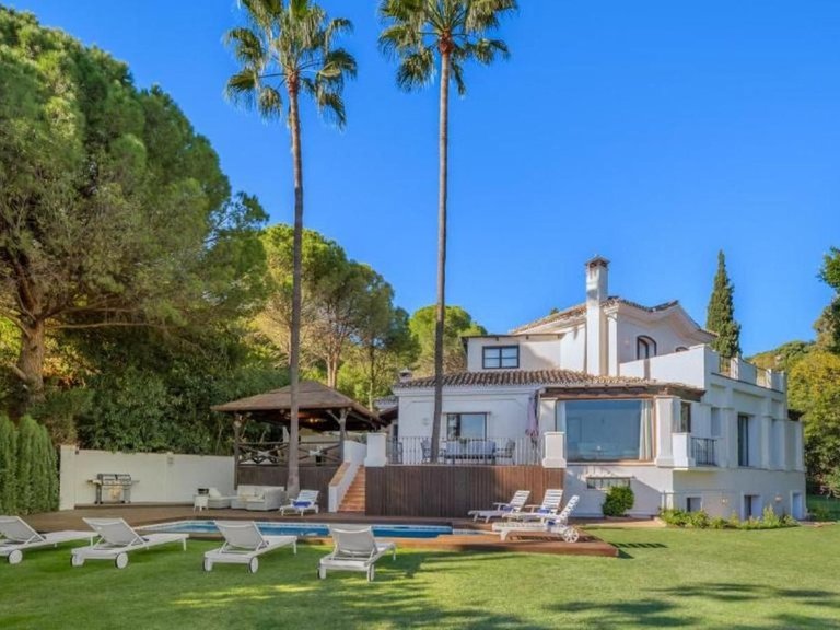 Villa for Sale in La Zagaleta, Malaga 45