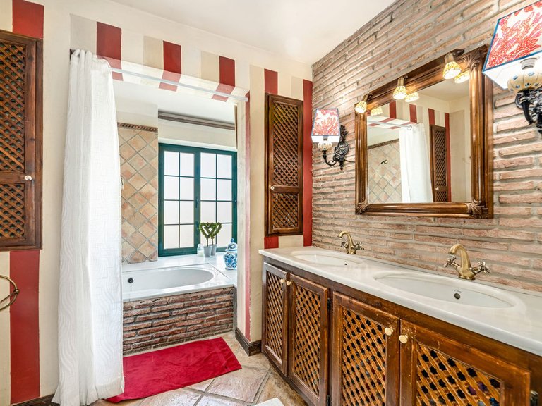 Villa for Weekly Rent in Guadalmina Baja, Malaga 22