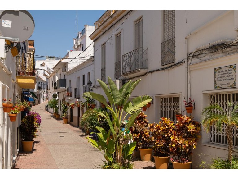 Apartment for Sale in Estepona, Malaga 13