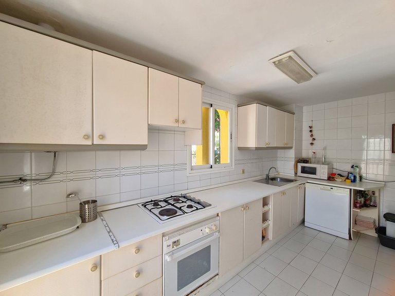 Villa for Sale in Casares Playa, Malaga 16
