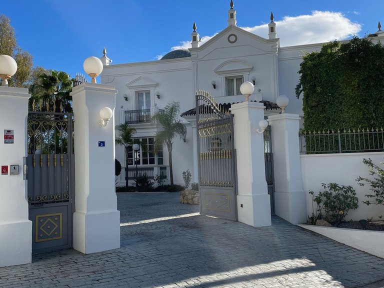 Villa for Sale in Mijas, Malaga 8