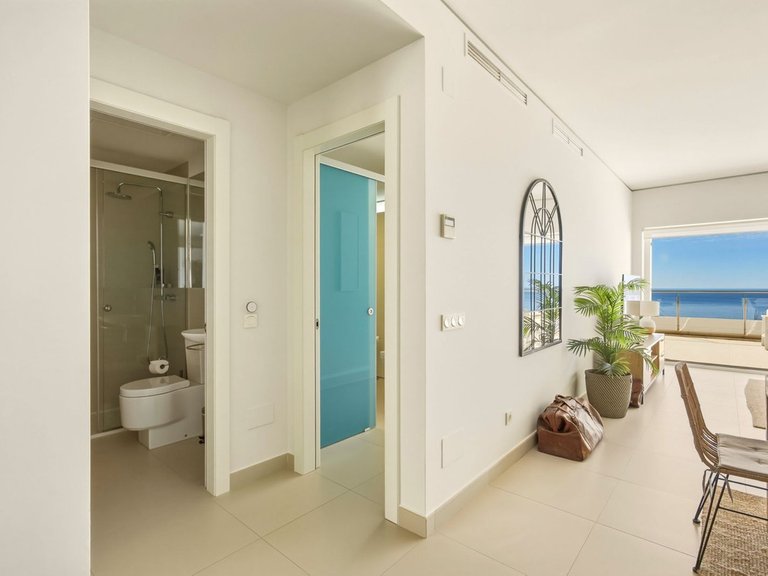 Apartment for Sale in Benalmadena Costa, Malaga 10
