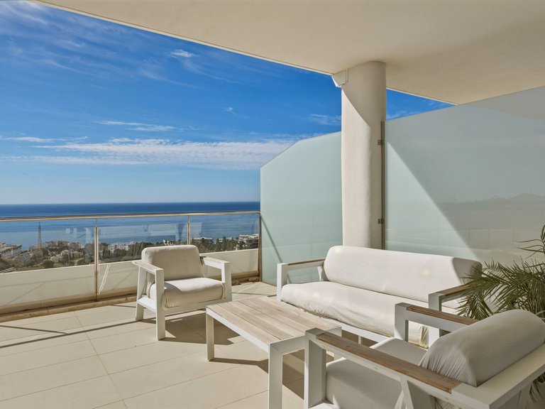 Apartment for Sale in Benalmadena Costa, Malaga 3