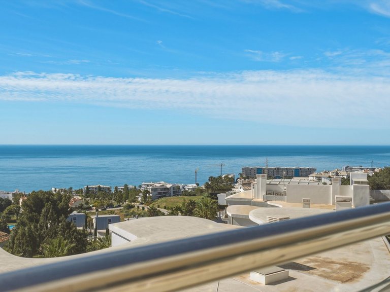 Apartment for Sale in Benalmadena Costa, Malaga 4