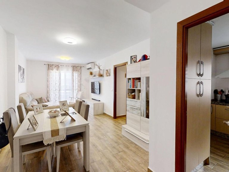 Apartment for Sale in Alhaurín De La Torre, Malaga 4