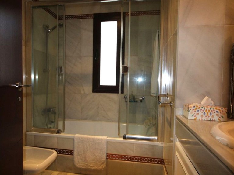 Villa for Sale in Marbella, Malaga 23