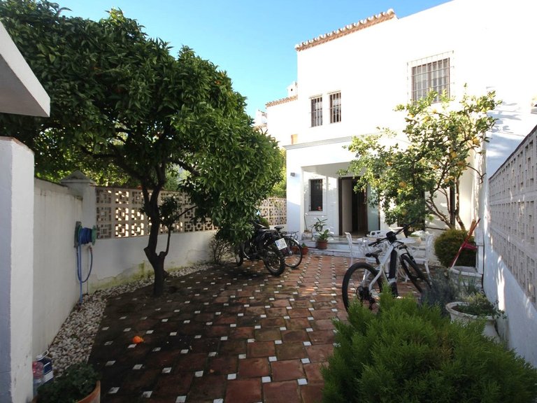 Villa for Sale in Marbella, Malaga 29