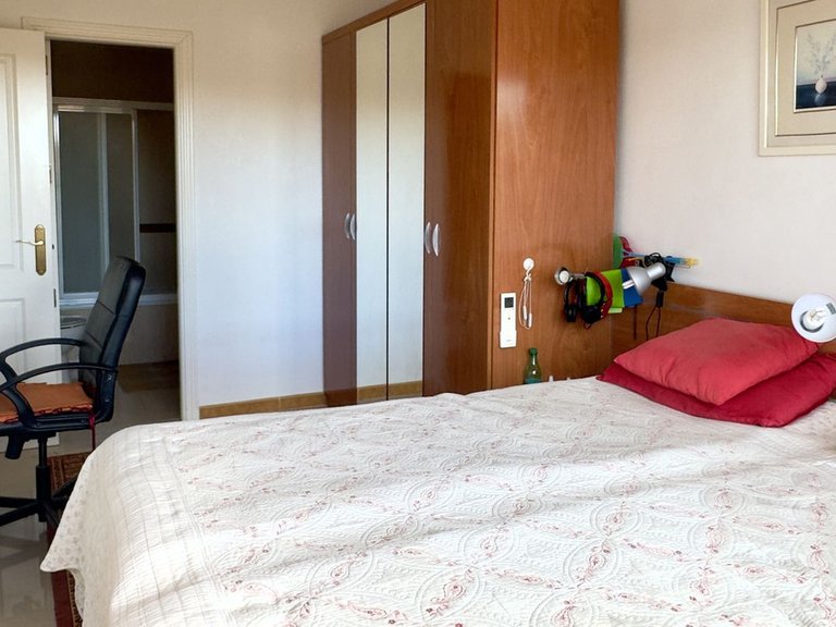 Apartment for Sale in Los Pacos, Malaga 18