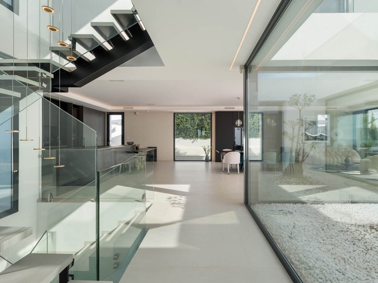 Villa for Sale in Benahavís, Malaga 19