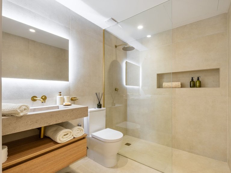Apartment for Sale in Nueva Andalucía, Malaga 20