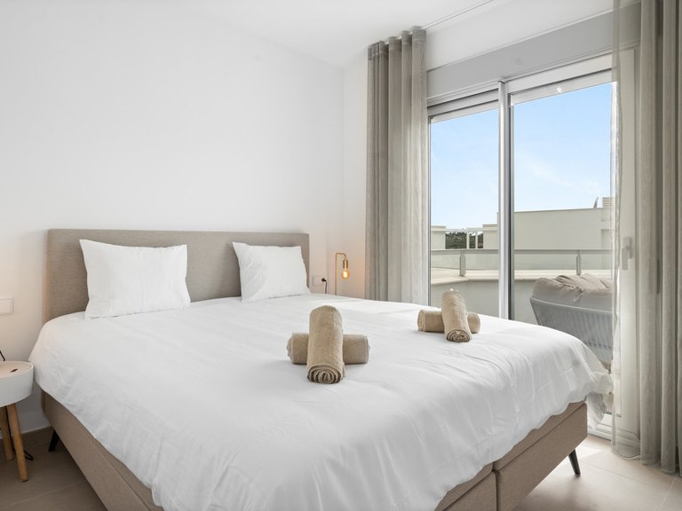 Apartment for Sale in Estepona, Malaga 4