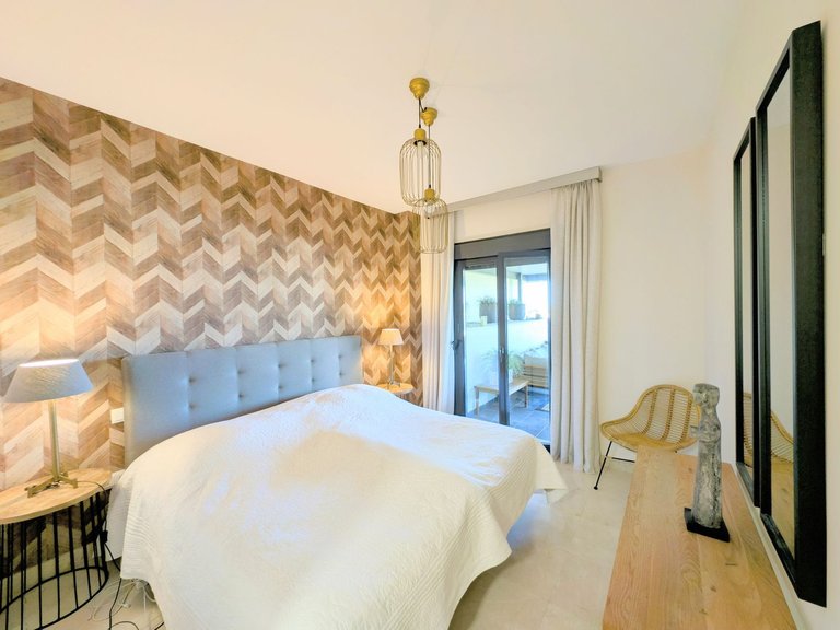 Apartment for Sale in Los Flamingos, Malaga 11