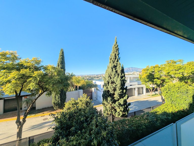 Apartment for Sale in Los Flamingos, Malaga 4