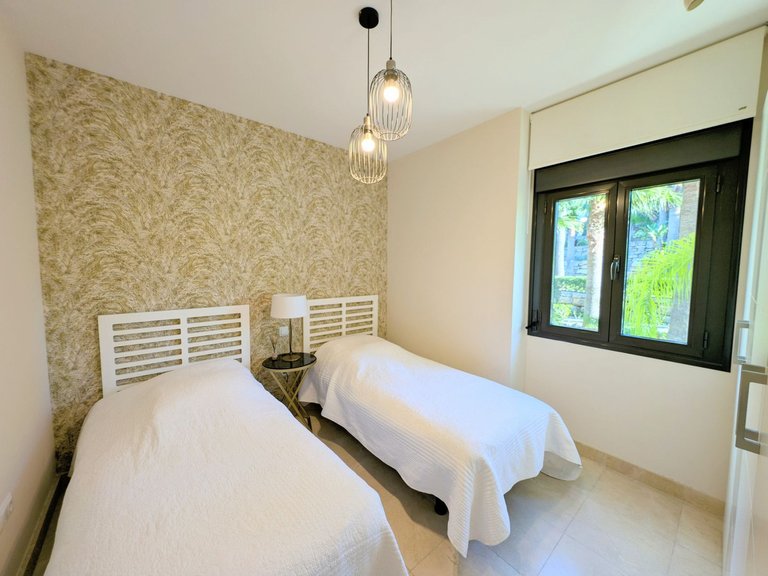 Apartment for Sale in Los Flamingos, Malaga 8