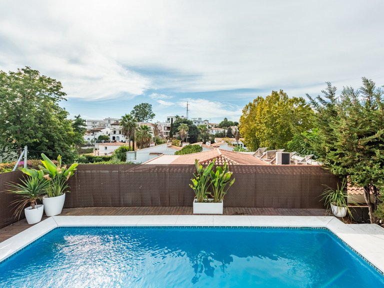 Villa for Sale in Nueva Andalucía, Malaga 15
