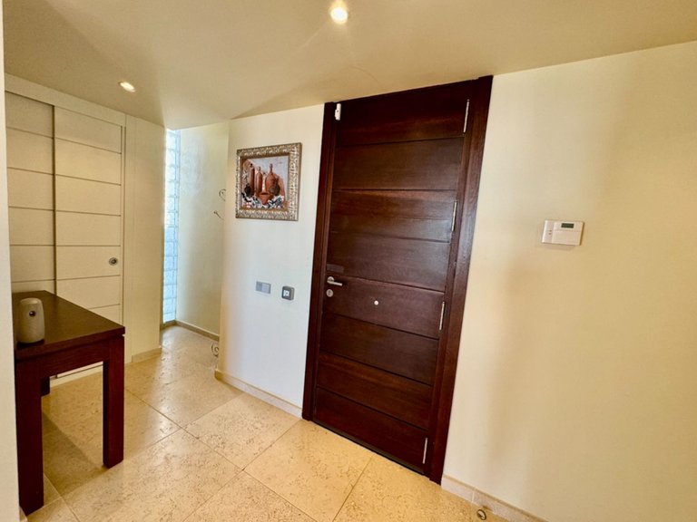 Apartment for Sale in New Golden Mile, Malaga 22
