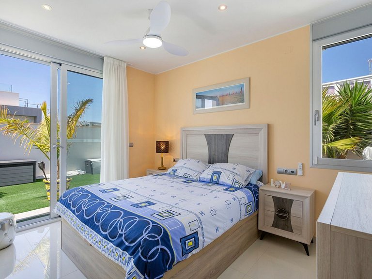 Villa for Sale in El Chaparral, Alicante 26