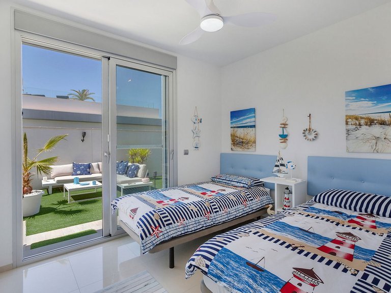 Villa for Sale in El Chaparral, Alicante 28