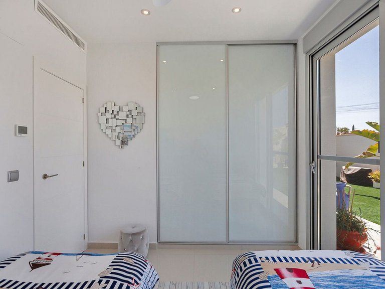 Villa for Sale in El Chaparral, Alicante 29