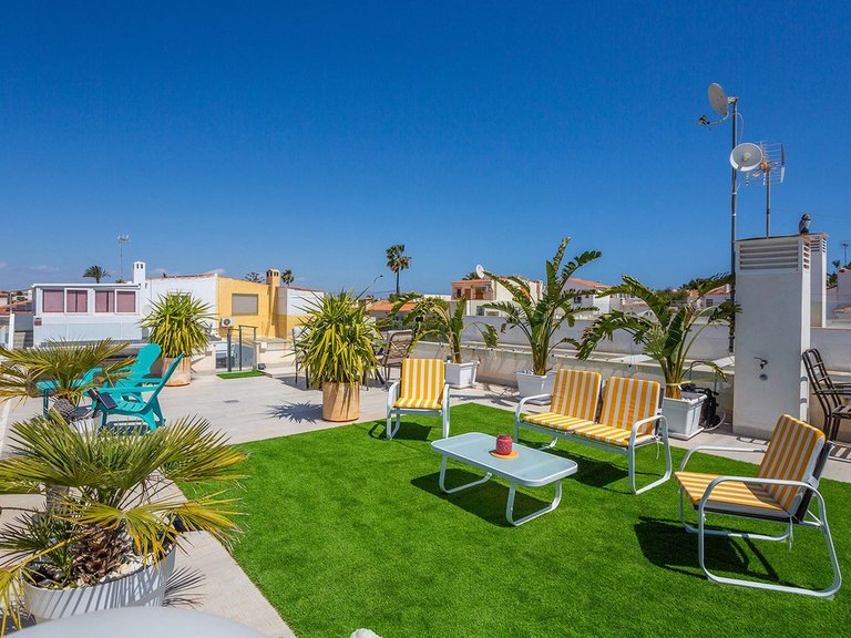 Villa for Sale in El Chaparral, Alicante 33