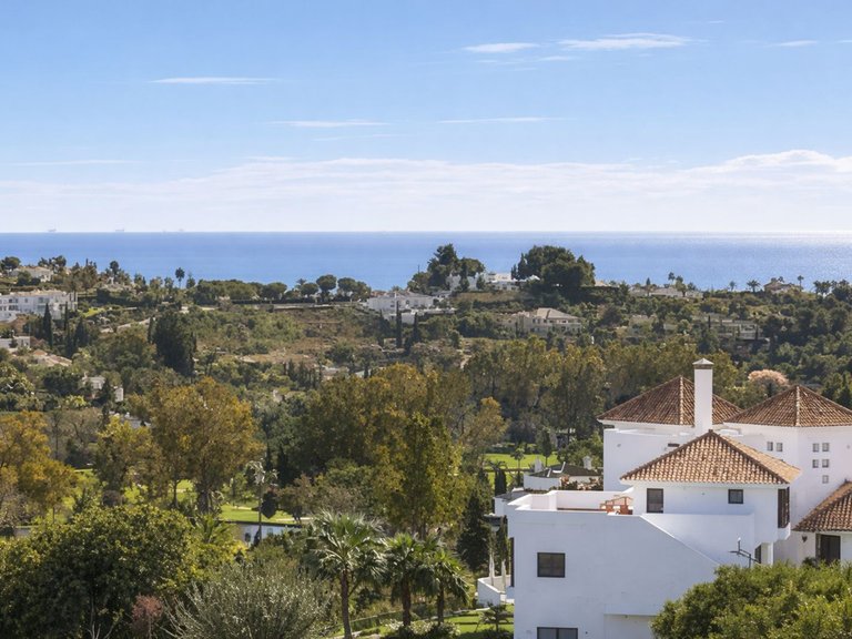 Villa for Sale in Benahavís, Malaga 23