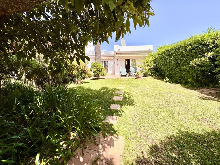 Villa for Sale in Nueva Andalucía, Malaga 1