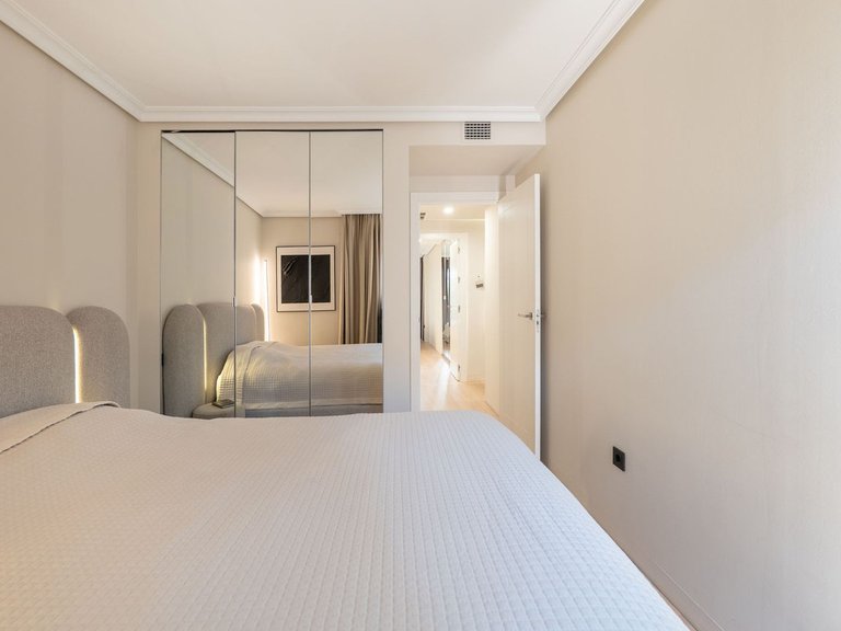 Apartment for Sale in Selwo, Malaga 18