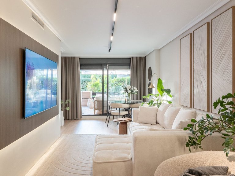 Apartment for Sale in Selwo, Malaga 23