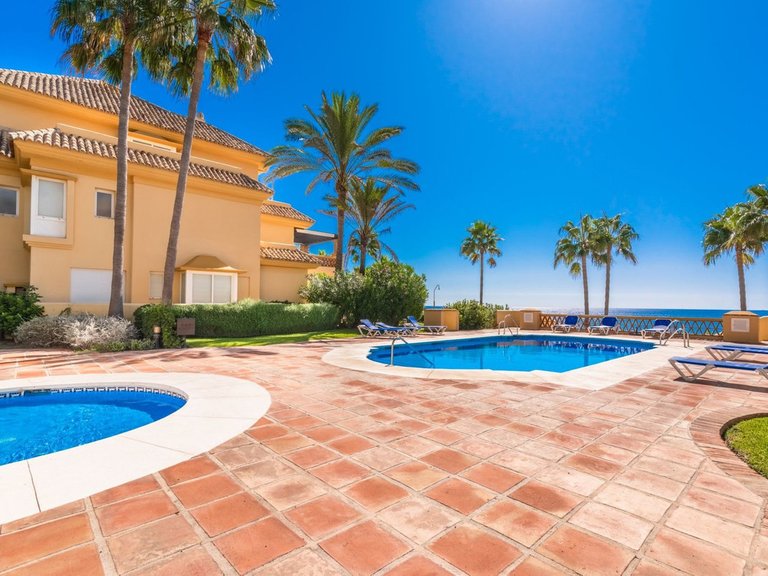 Apartment for Sale in Río Real, Malaga 38