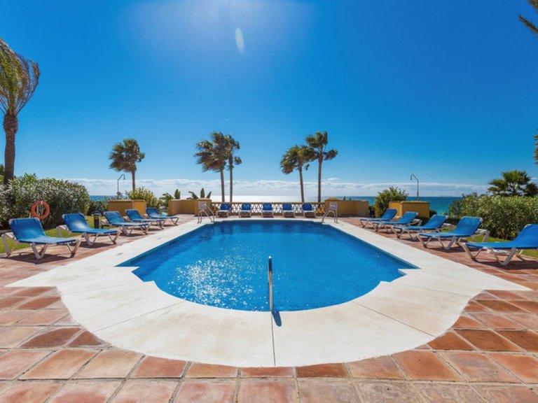 Apartment for Sale in Río Real, Malaga 40